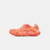 Hueco Knit II Low Women